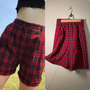 Vintage 90s Style High Waisted Plaid Shorts